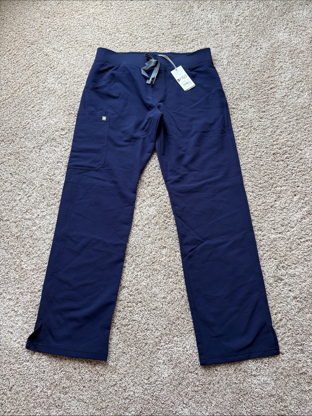 Women’s FIGS Kade Cargo Pants